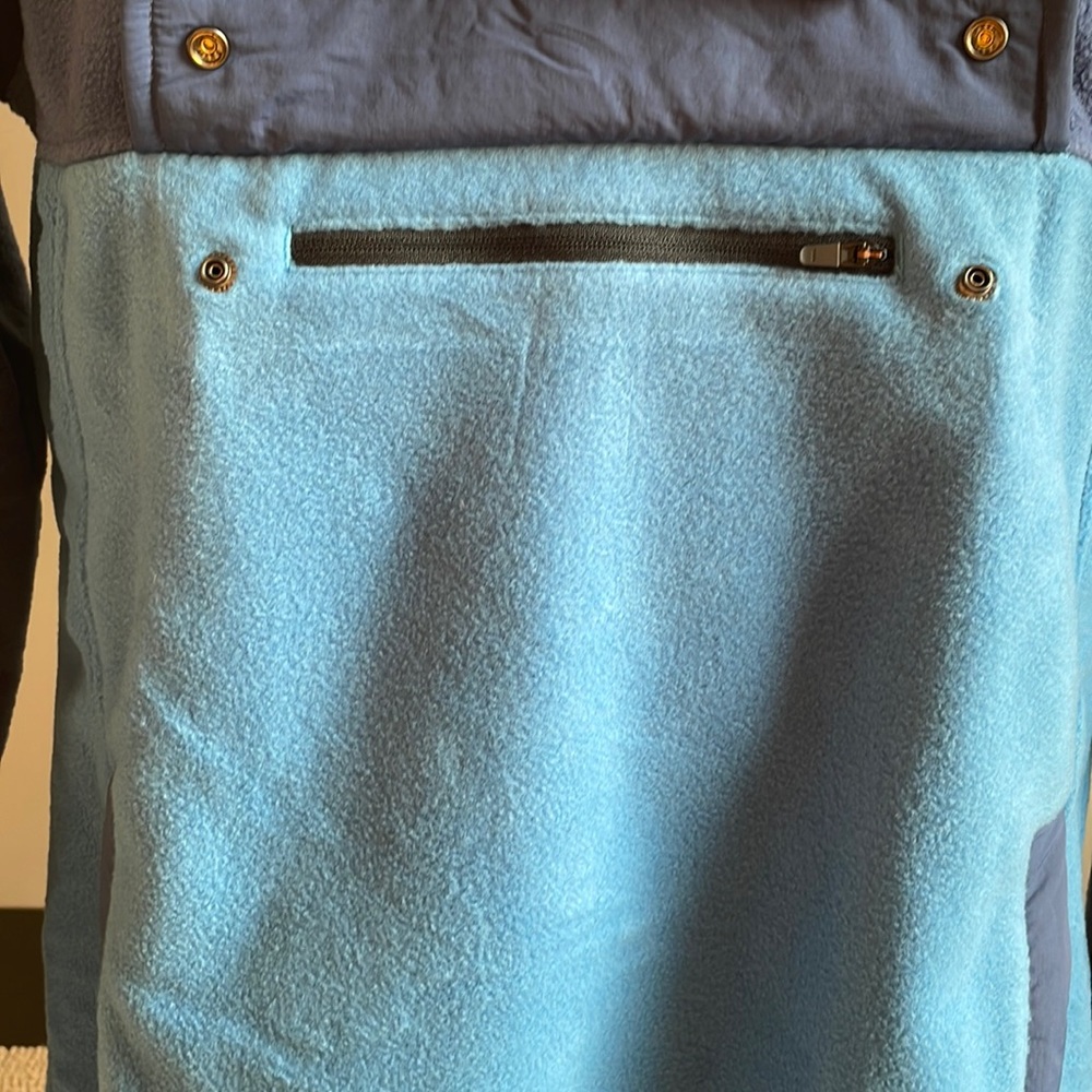 Mountain Hardwear Unclassic 1/2 Zip Pullover Fleece Hoodie - Picture 5 of 8